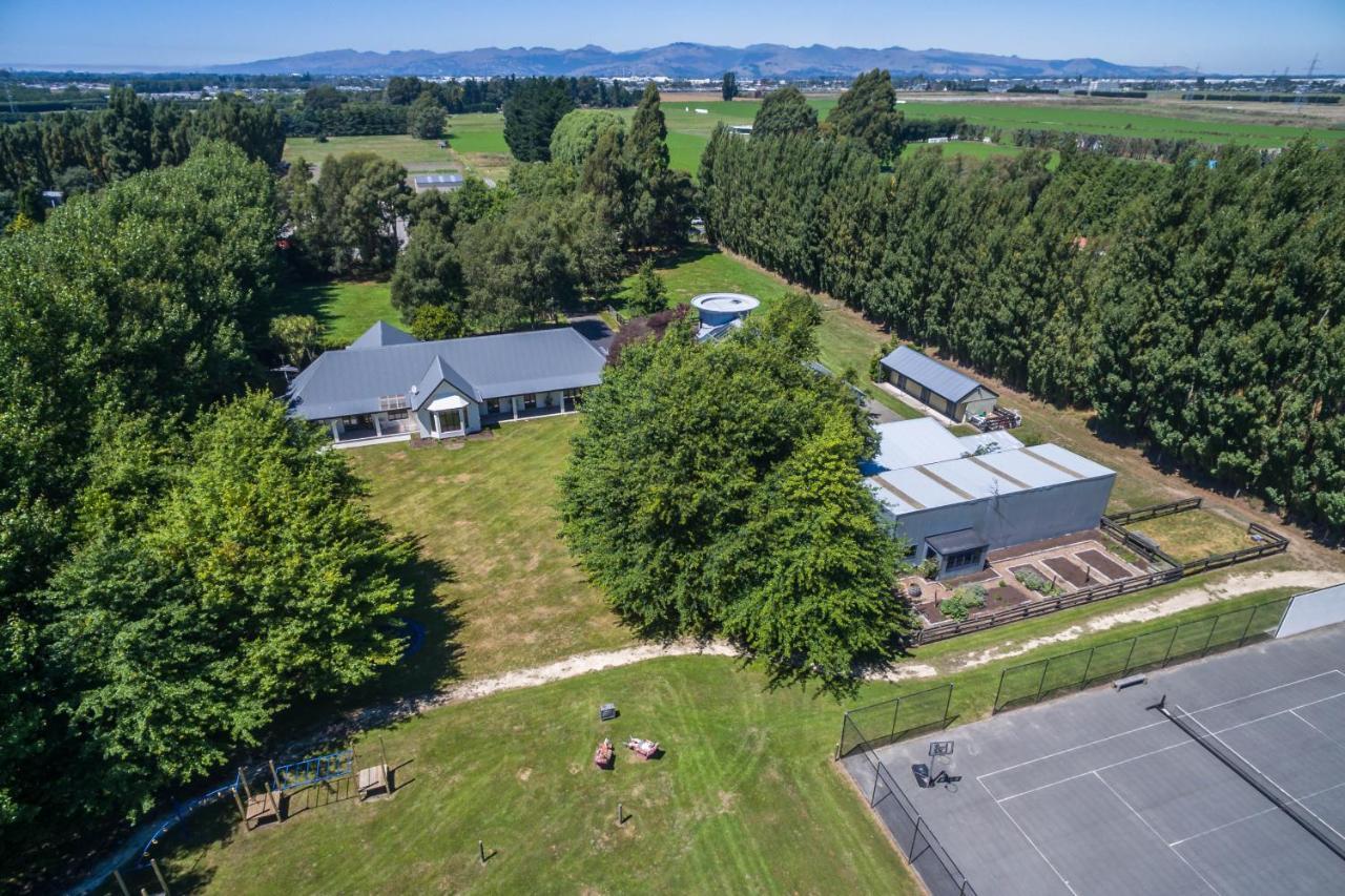 Bond Estate Luxury Accommodation Christchurch Exterior foto