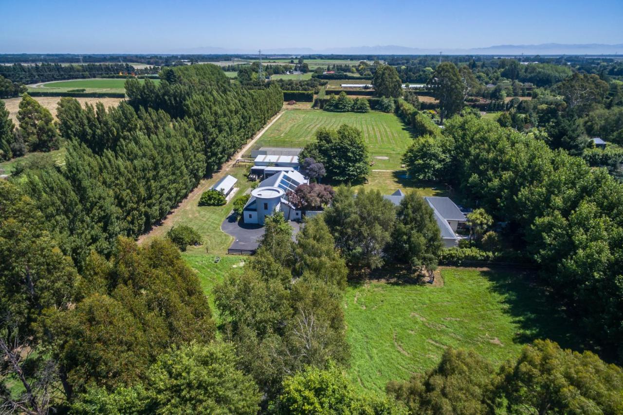 Bond Estate Luxury Accommodation Christchurch Exterior foto